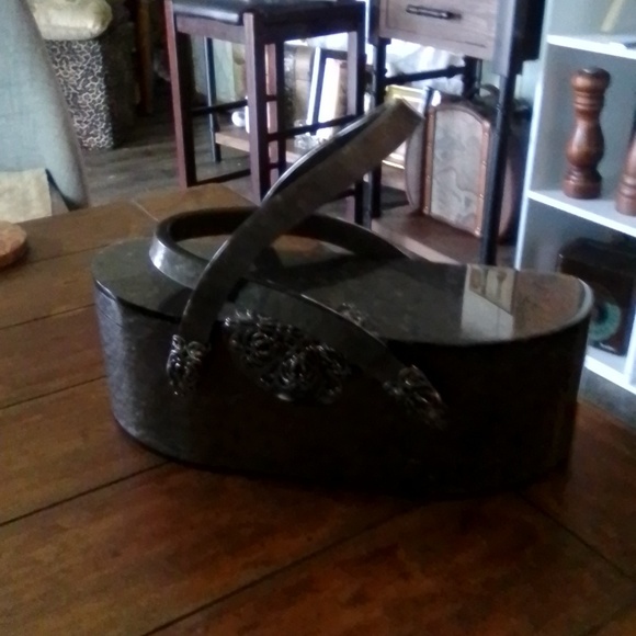 Purse - Picture 2 of 3